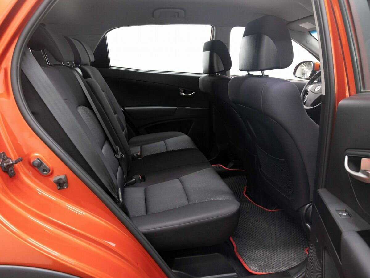 Б/У Сан-Ён Актион 2013 года. Фото: #11