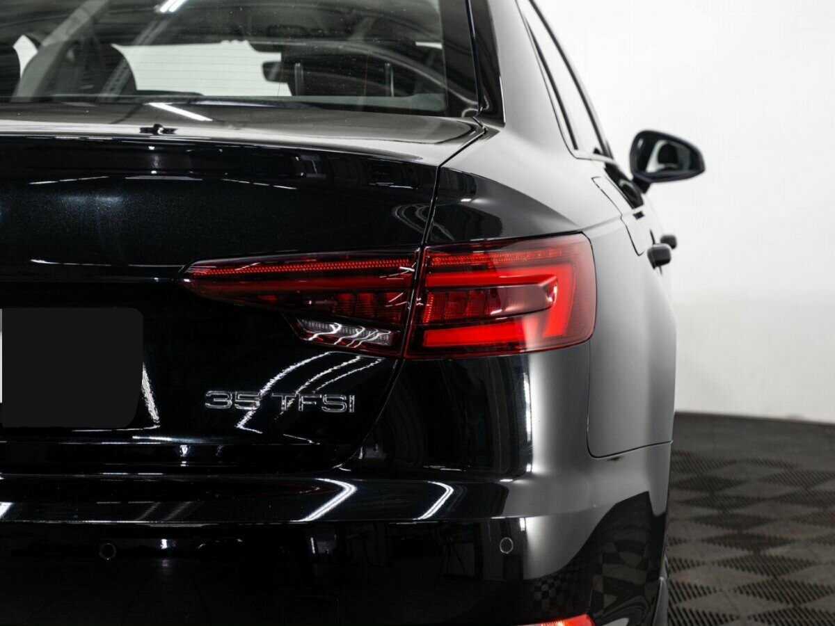 Б/У Ауди А4 2018 года. Фото: #6