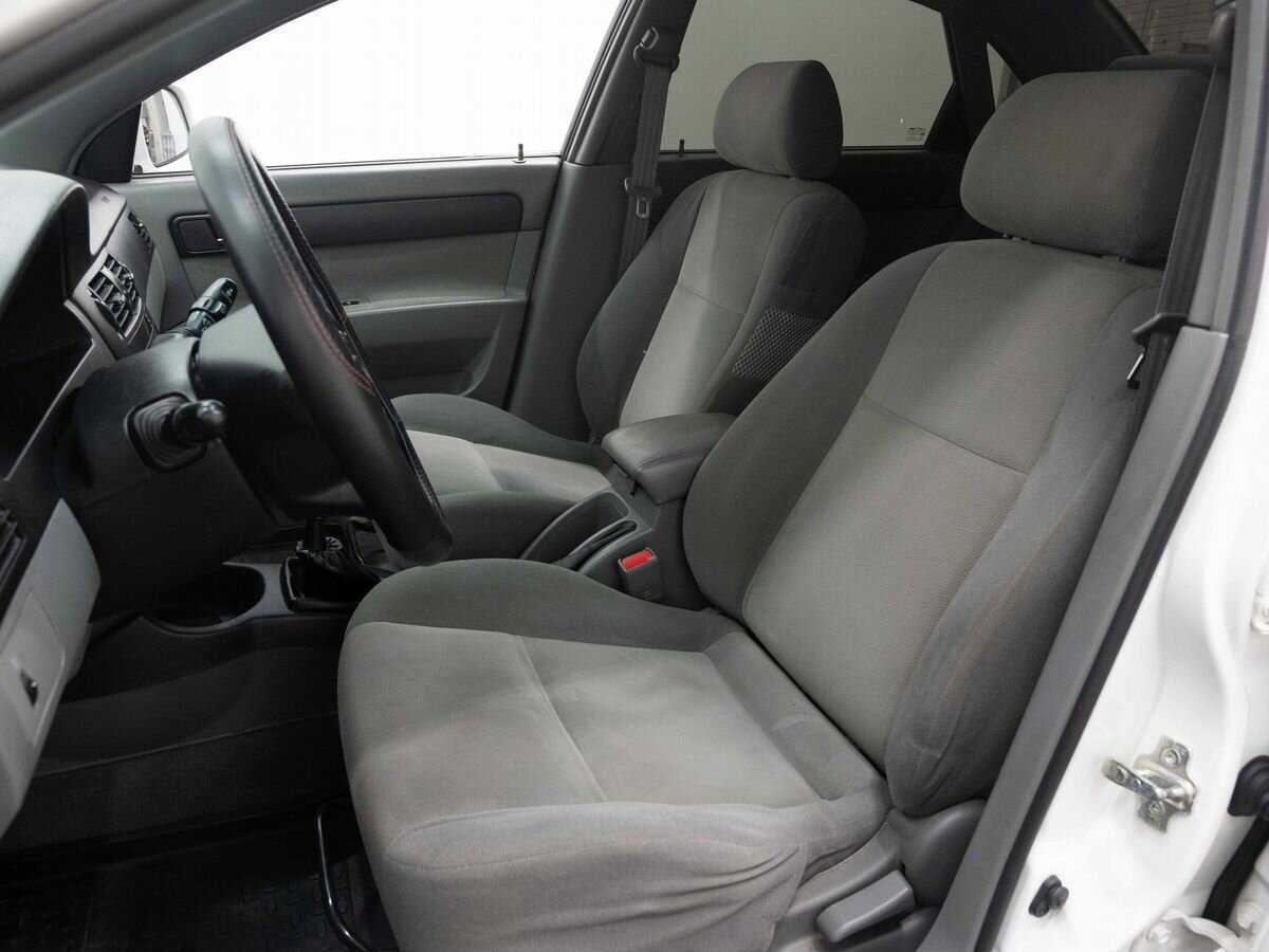 Б/У Дэу Гентра 2013 года. Фото: #8