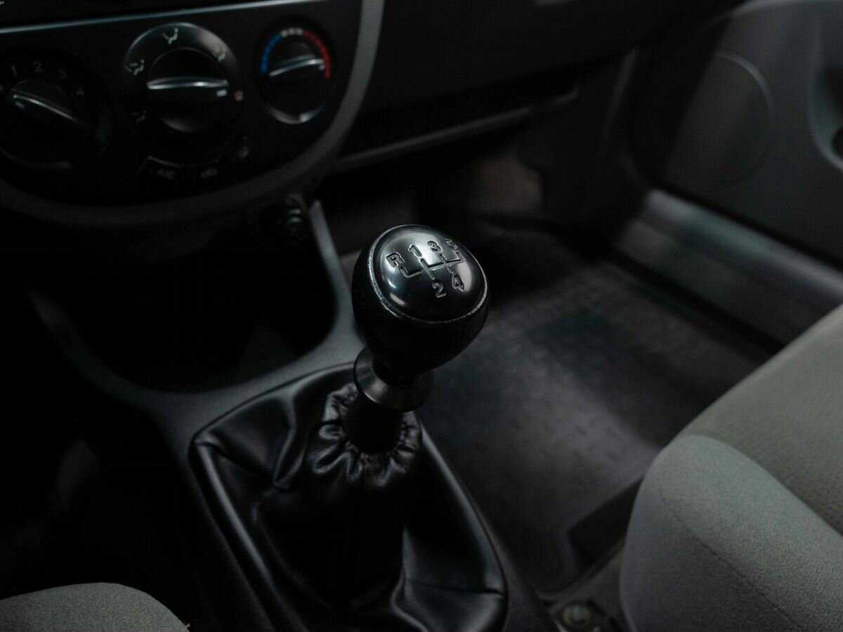 Б/У Дэу Гентра 2013 года. Фото: #19