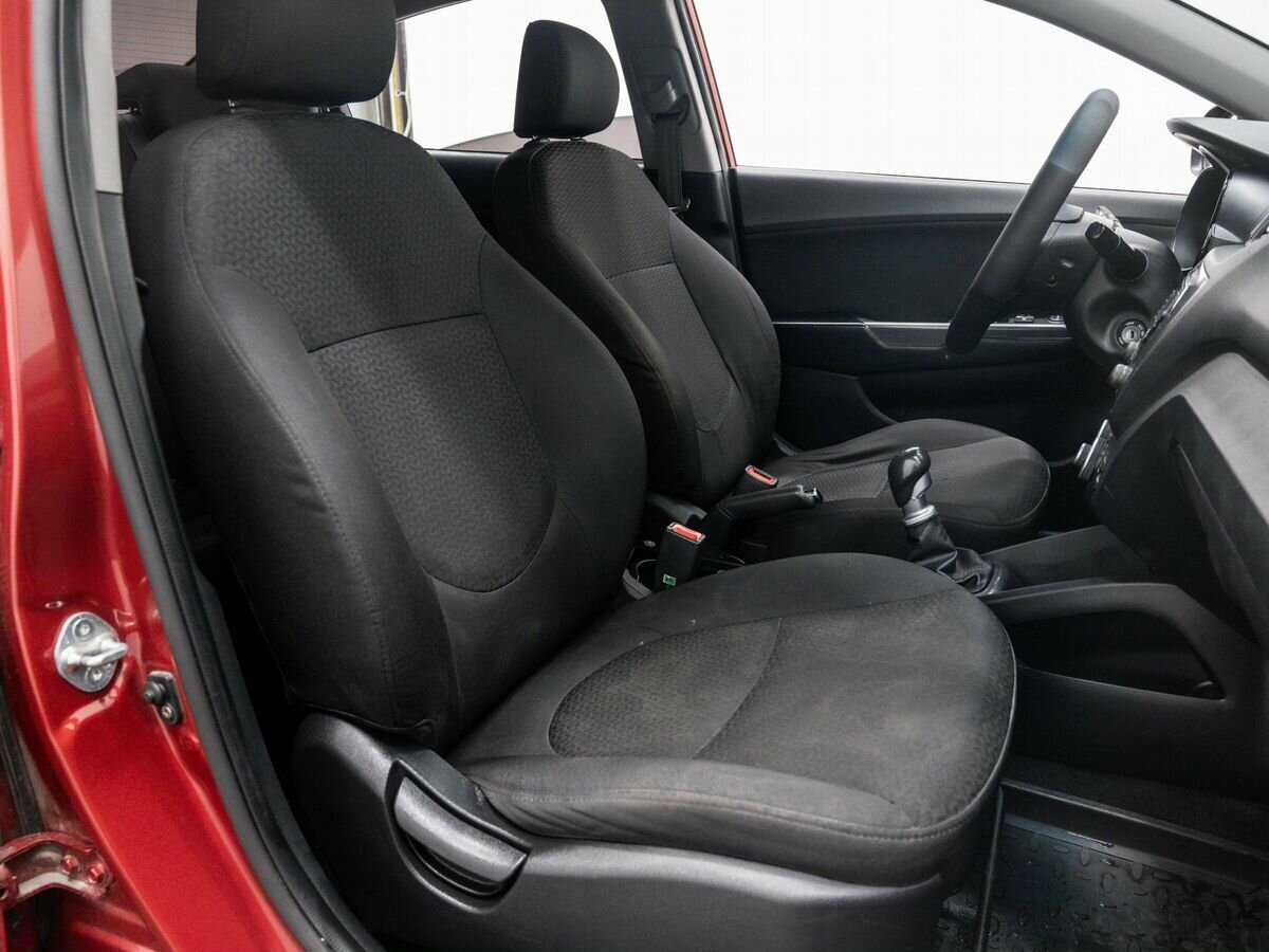 Б/У Киа Рио 2012 года. Фото: #8