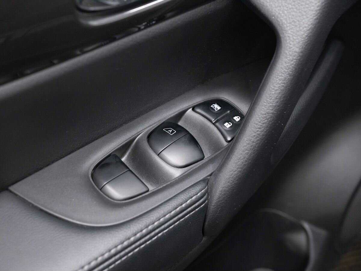 Б/У Ниссан Икс-Трейл 2020 года. Фото: #19