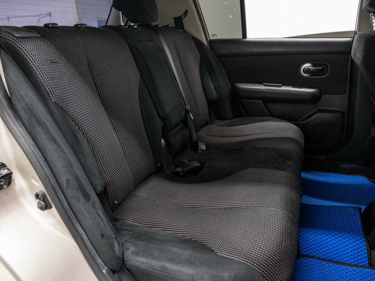 Б/У Ниссан Тиида 2012 года. Фото: #9