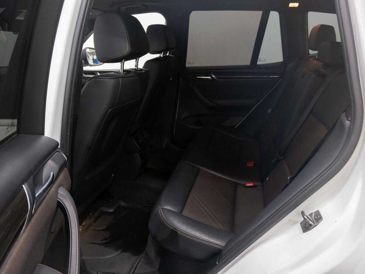 Б/У БМВ Икс3 2015 года. Фото: #10