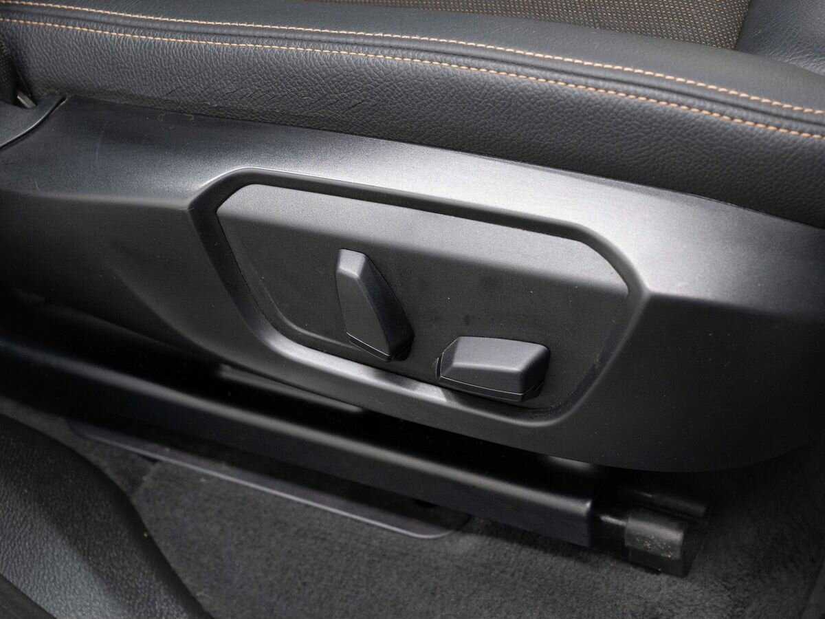 Б/У БМВ Икс3 2015 года. Фото: #14