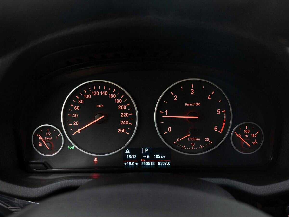 Б/У БМВ Икс3 2015 года. Фото: #19