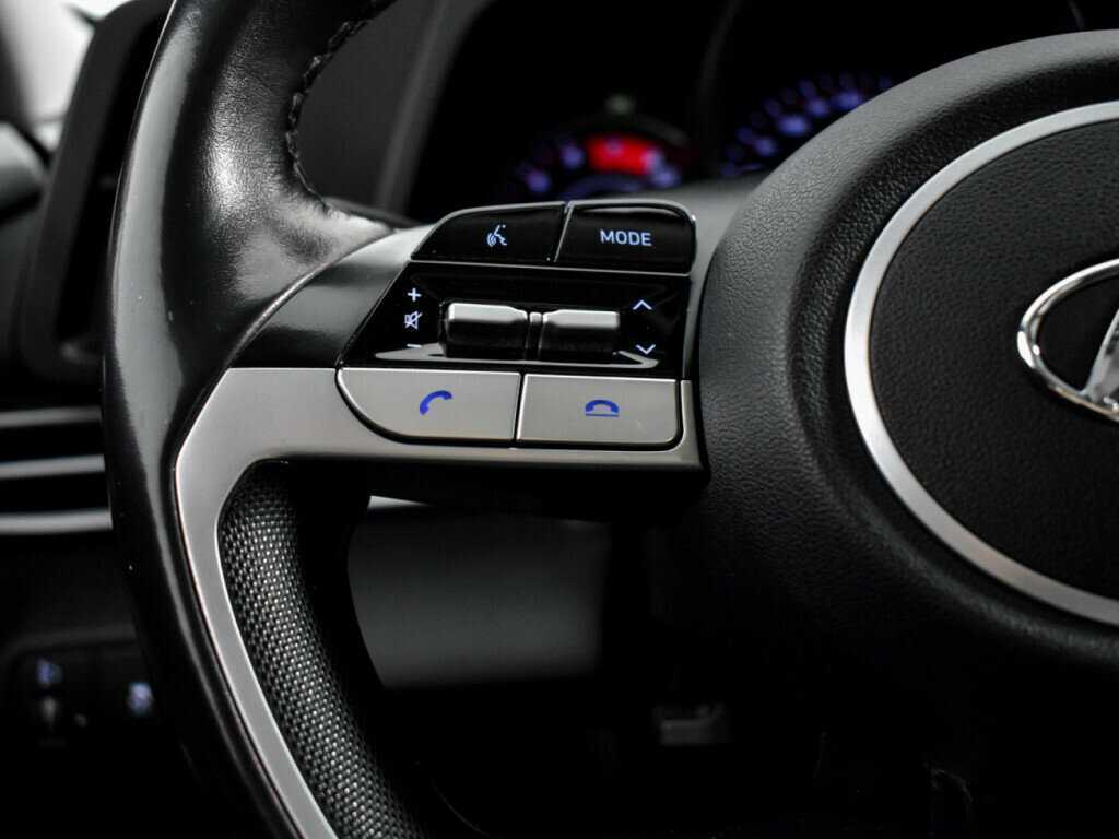 Б/У Хендай Елантра 2021 года. Фото: #10