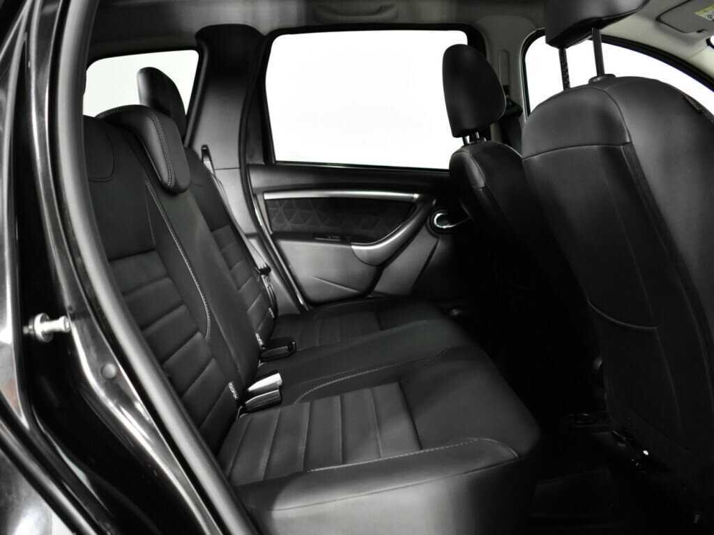 Б/У Рено Дастер 2017 года. Фото: #9