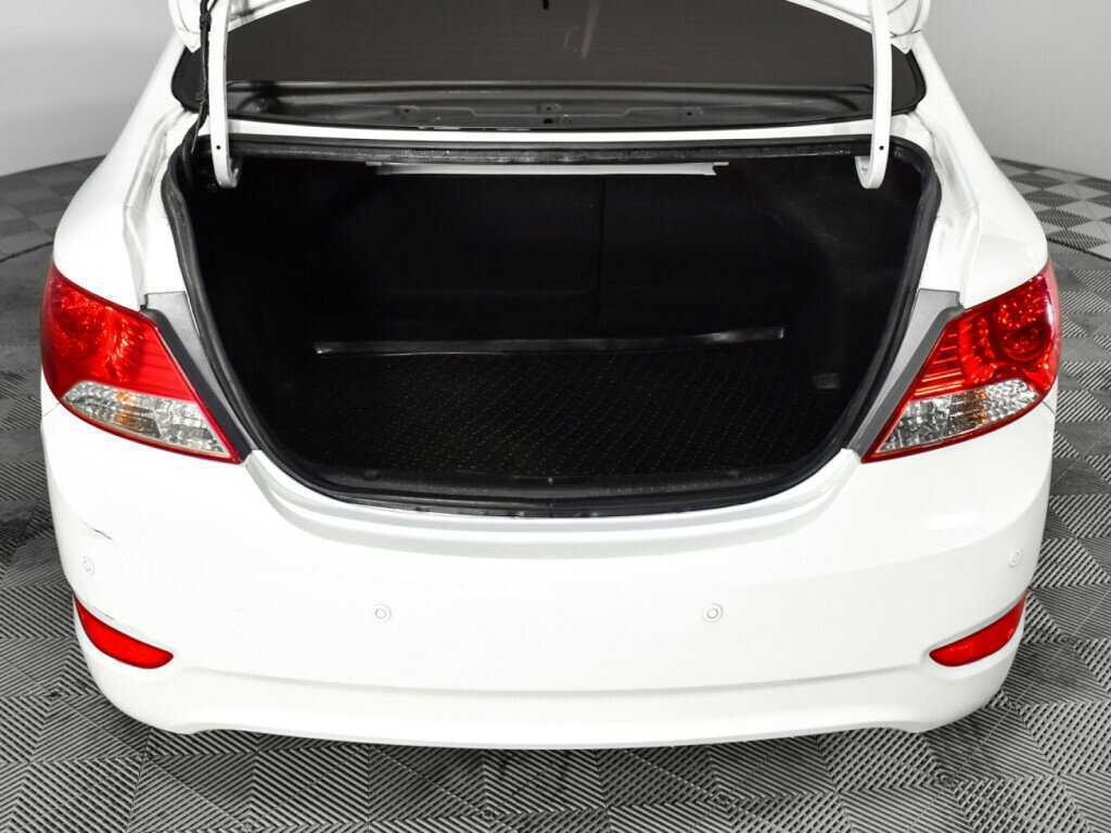 Б/У Хендай Солярис 2013 года. Фото: #14