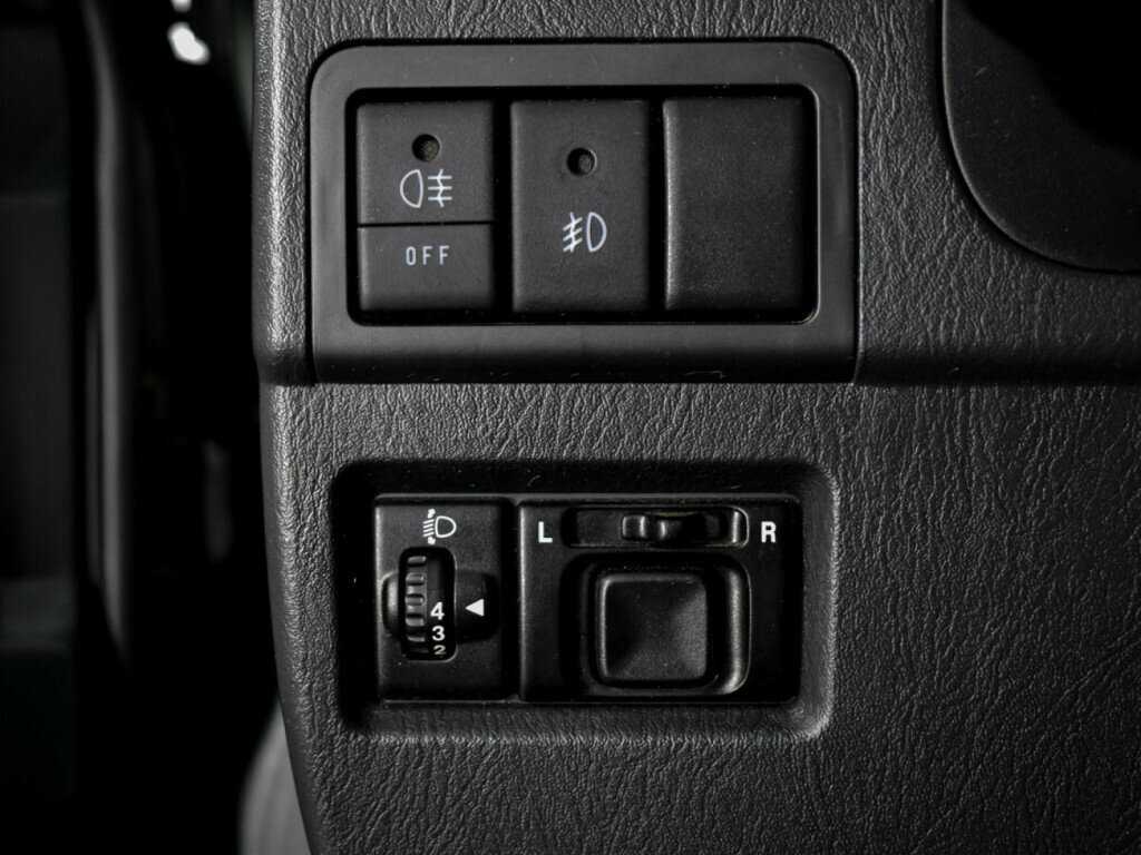 Б/У Сузуки Джимни 2014 года. Фото: #9