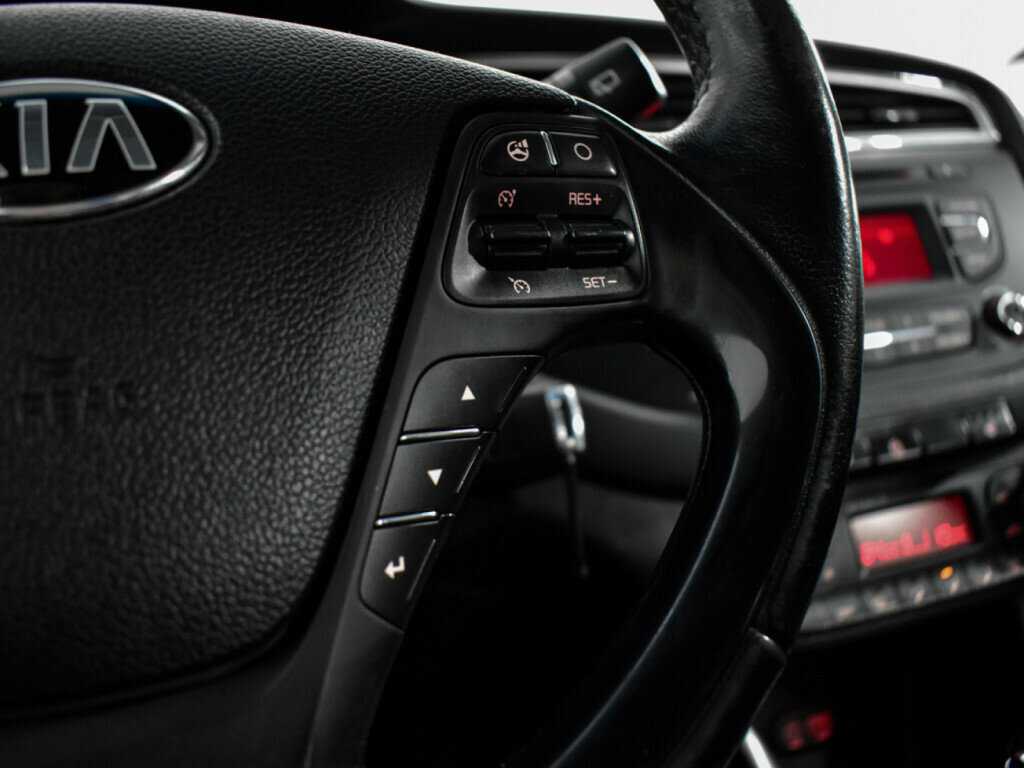 Б/У Киа Сид 2017 года. Фото: #13