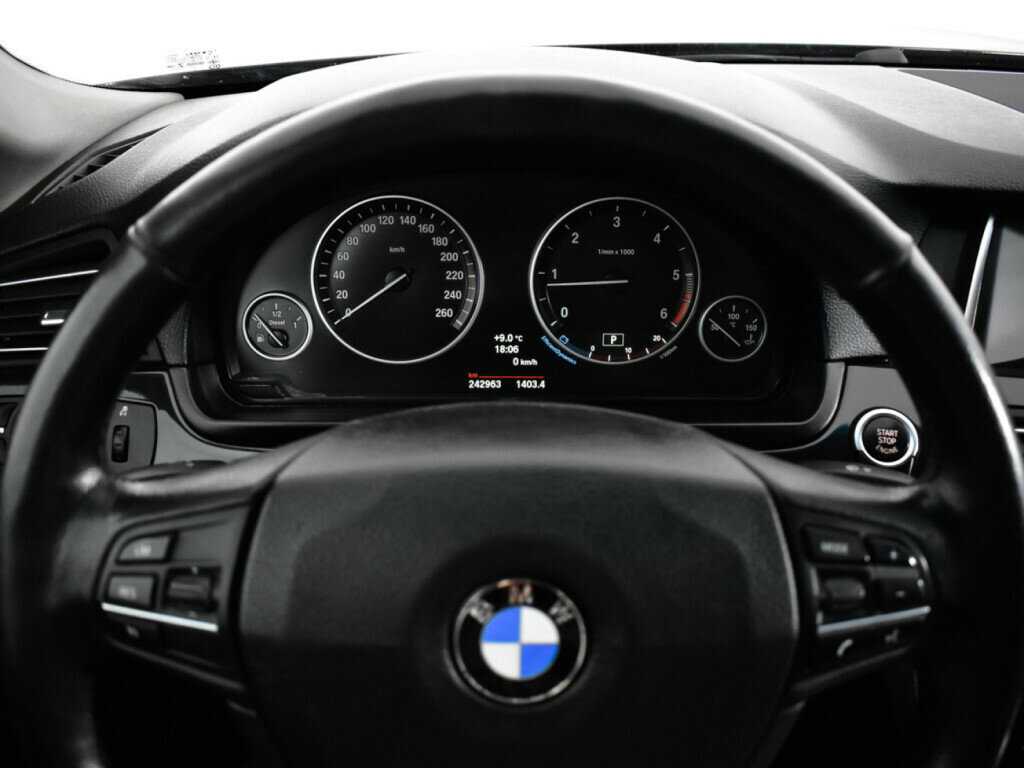 Б/У БМВ 5 серии 2013 года. Фото: #10