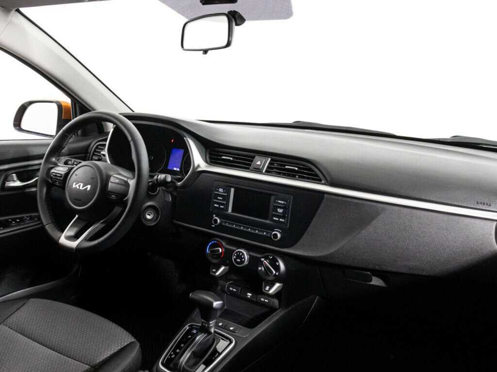 Б/У Киа Рио 2021 года. Фото: #8