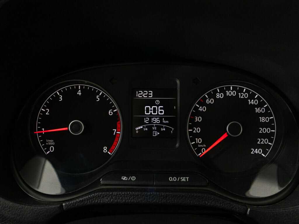 Б/У Фольксваген Поло 2018 года. Фото: #11