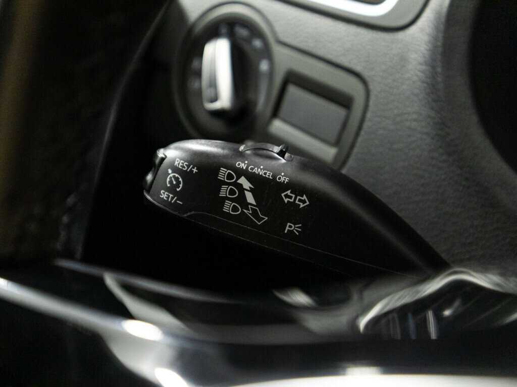 Б/У Фольксваген Поло 2018 года. Фото: #16