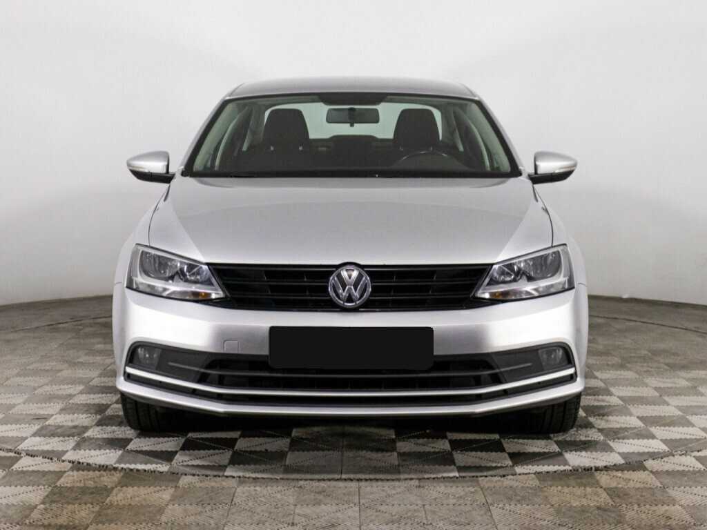 Б/У Фольксваген Джетта 2016 года. Фото: #1