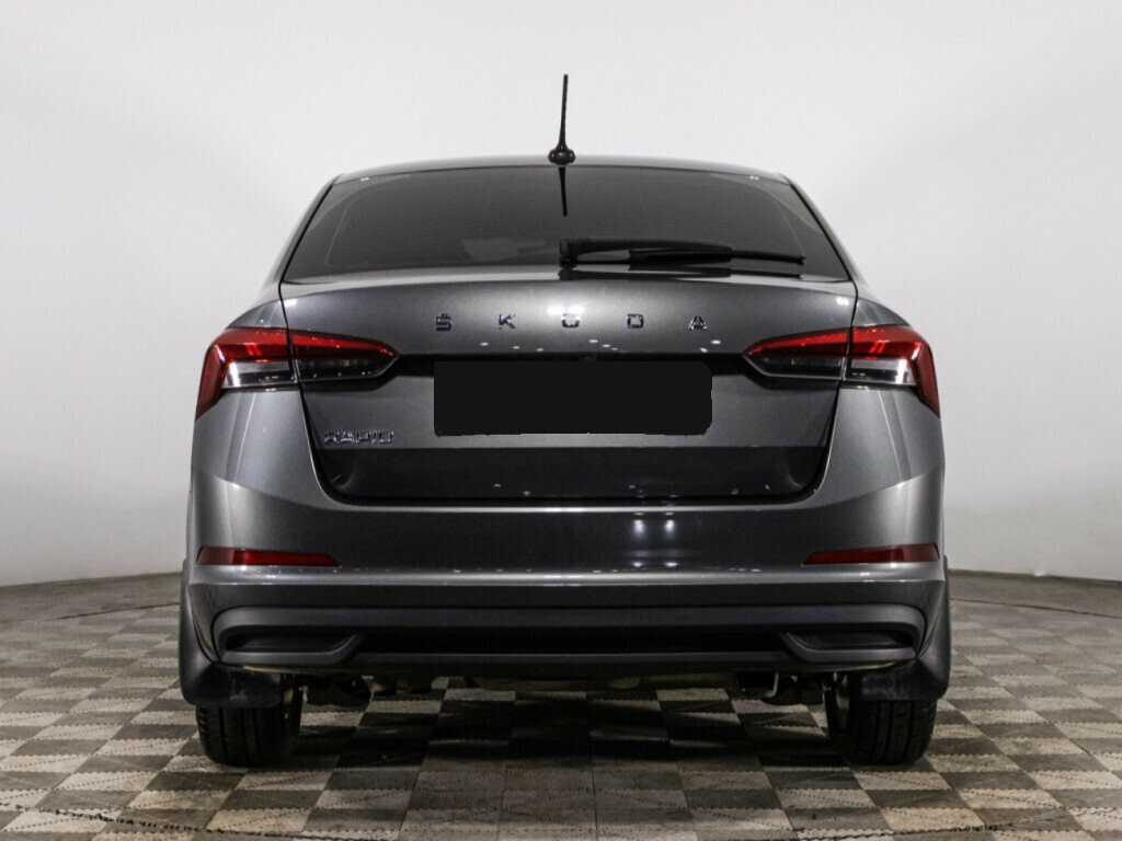 Б/У Шкода Рапид 2021 года. Фото: #5