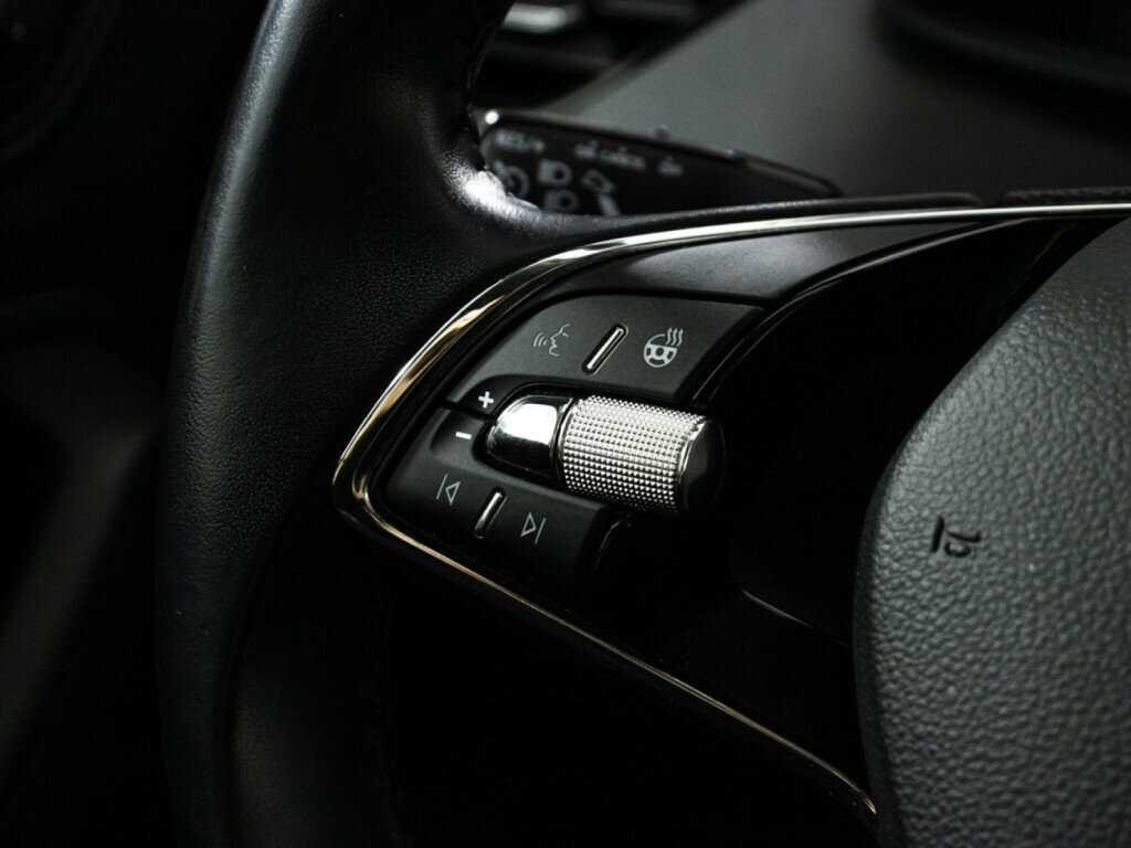 Б/У Шкода Рапид 2021 года. Фото: #14