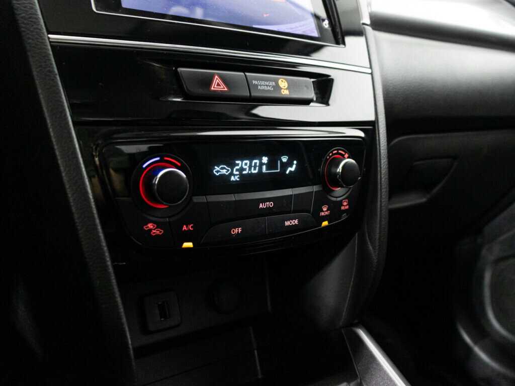 Б/У Сузуки Витара 2020 года. Фото: #16