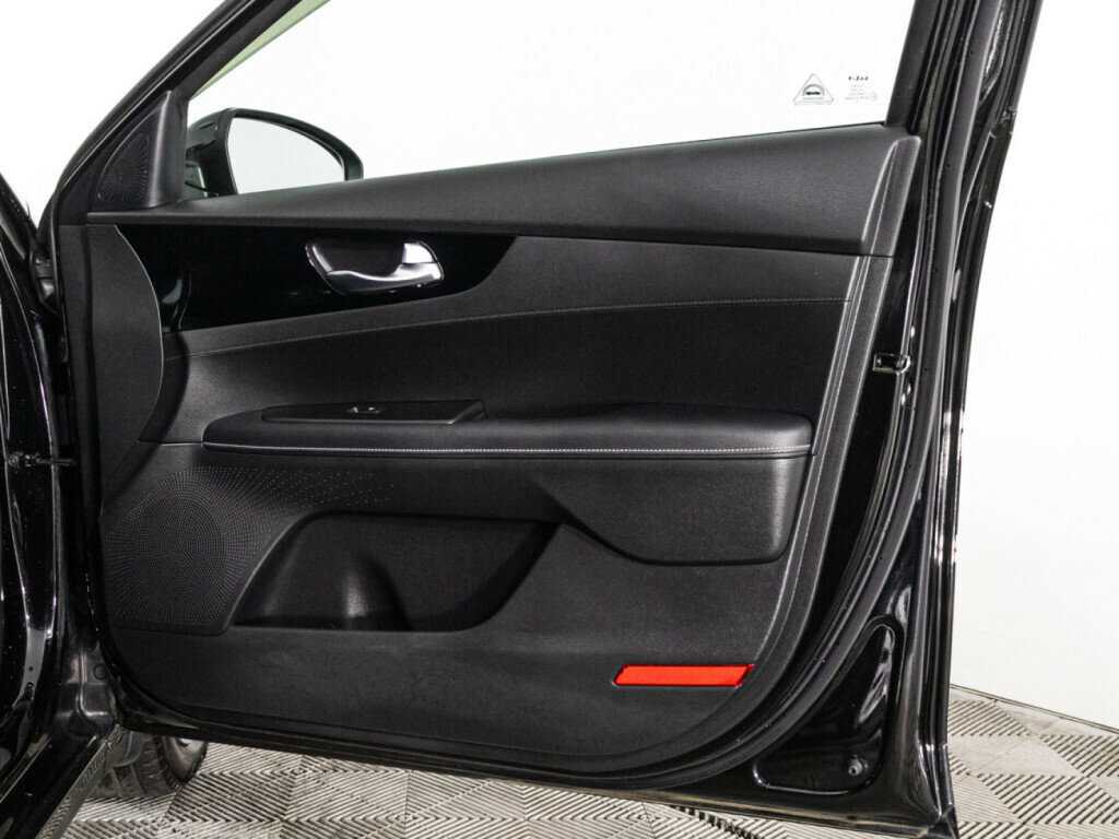 Б/У Киа Церато 2022 года. Фото: #27