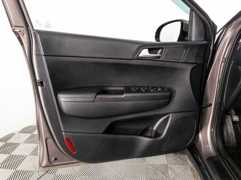 Б/У Киа Спортейдж 2019 года. Фото: #21