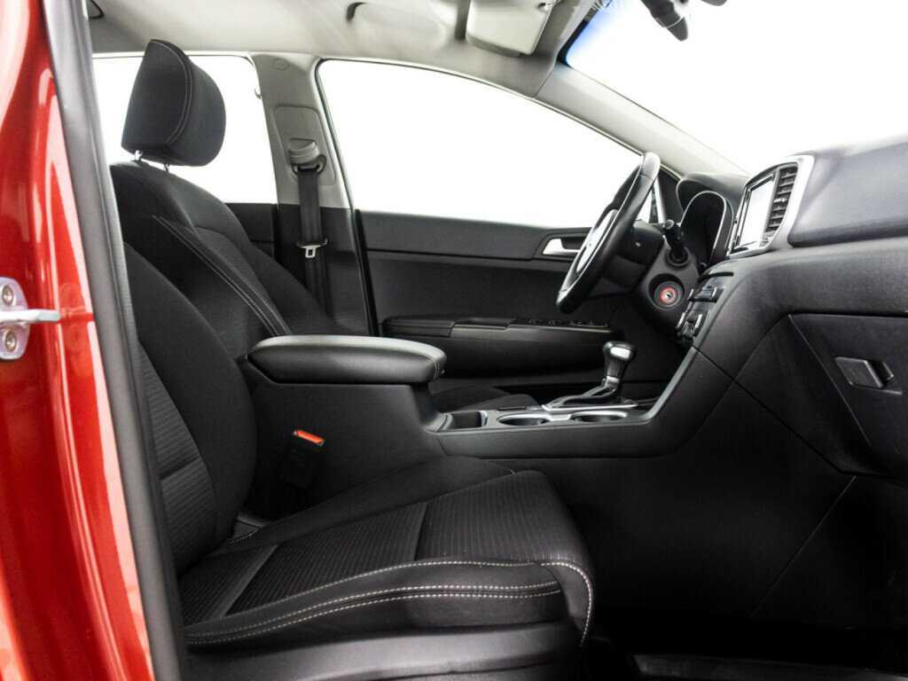 Б/У Киа Спортейдж 2019 года. Фото: #20