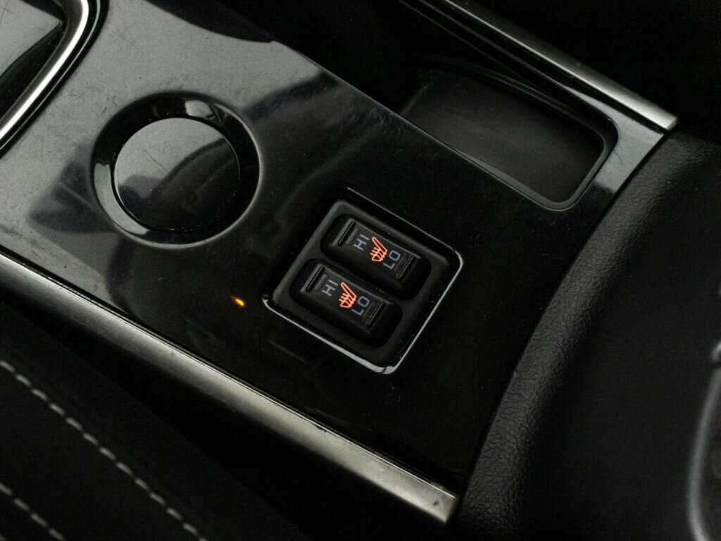 Б/У Митсубиши Оутлэндер 2020 года. Фото: #17