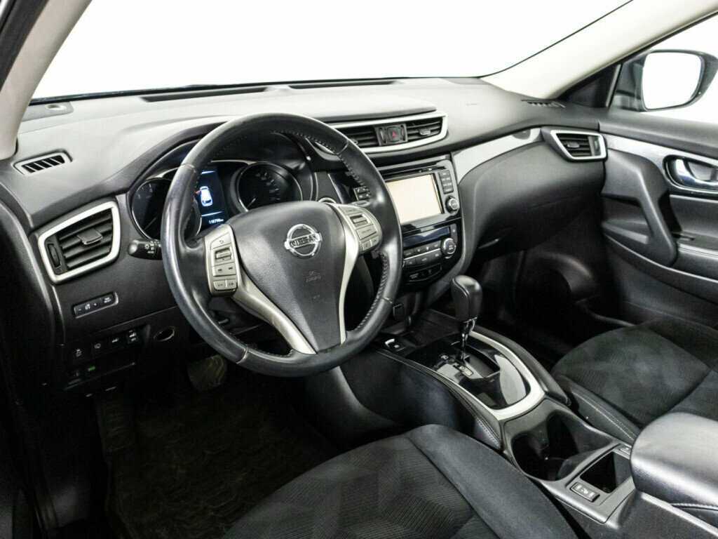 Б/У Ниссан Икс-Трейл 2015 года. Фото: #10