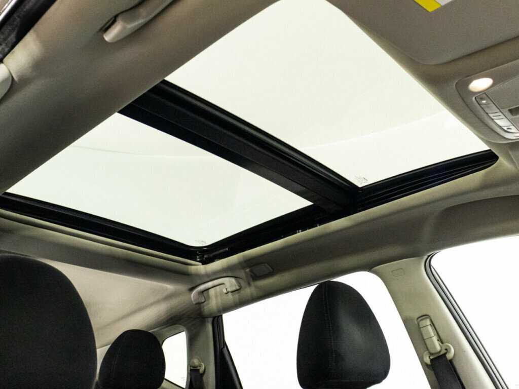 Б/У Ниссан Икс-Трейл 2015 года. Фото: #20