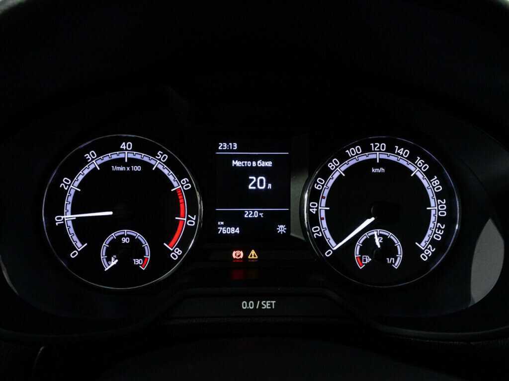 Б/У Шкода Октавия 2018 года. Фото: #11