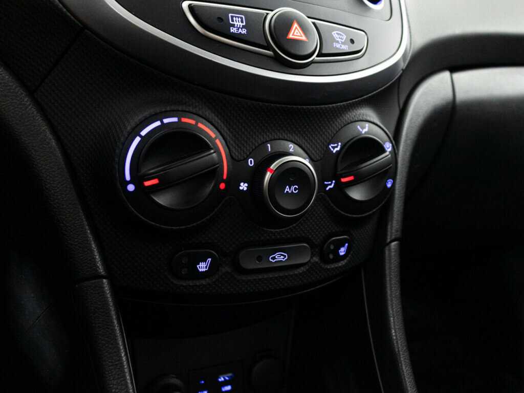 Б/У Хендай Солярис 2016 года. Фото: #15