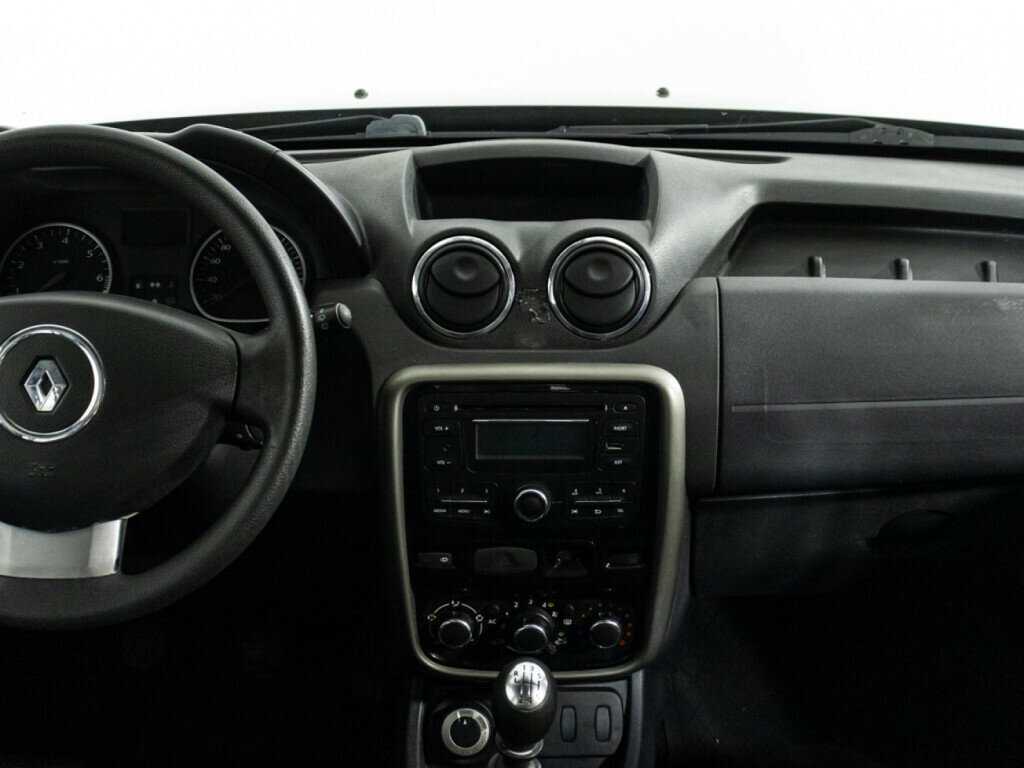 Б/У Рено Дастер 2014 года. Фото: #12