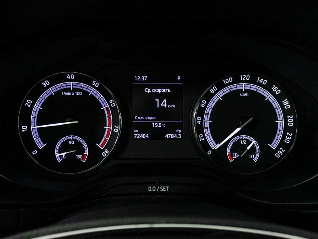 Б/У Шкода Карок 2021 года. Фото: #10