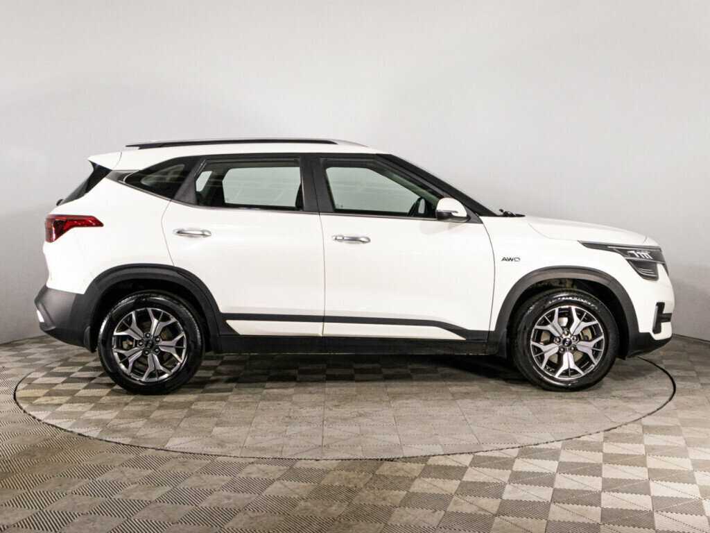 Б/У Киа Сельтос 2021 года. Фото: #3