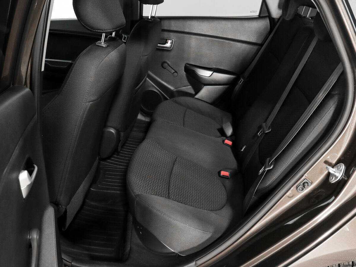 Б/У Киа Рио 2015 года. Фото: #7