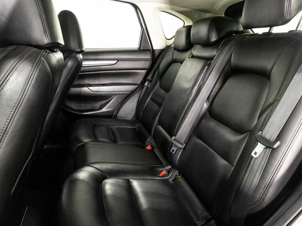 Б/У Мазда Ц-Икс-5 2017 года. Фото: #9