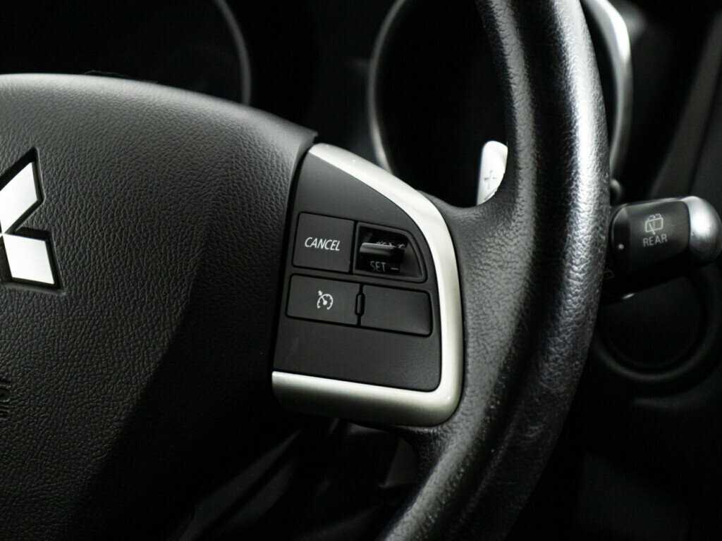 Б/У Митсубиши АС-Икс 2012 года. Фото: #17