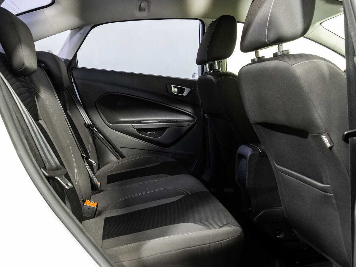 Б/У Форд Фиеста 2017 года. Фото: #10