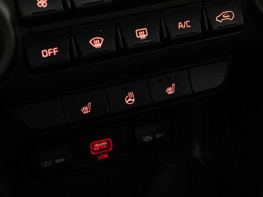 Б/У Киа Спортейдж 2018 года. Фото: #15