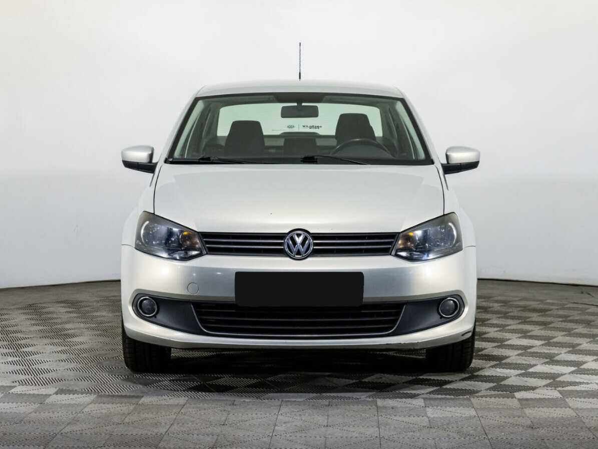 Б/У Фольксваген Поло 2013 года. Фото: #1