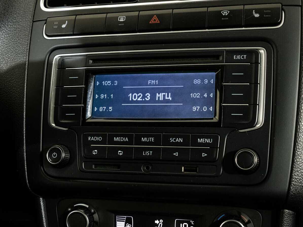 Б/У Фольксваген Поло 2013 года. Фото: #11