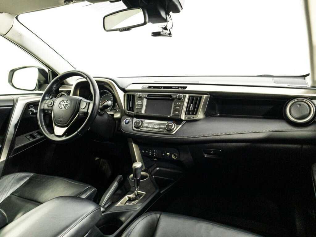 Б/У Тойота Рав4 2013 года. Фото: #7