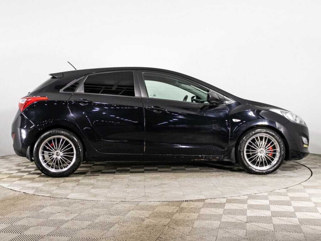 Б/У Хендай ай30 2013 года. Фото: #3