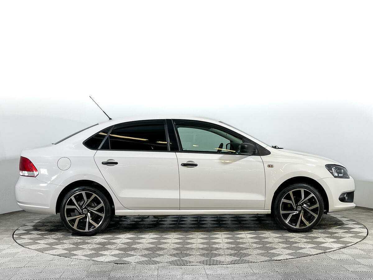 Б/У Фольксваген Поло 2012 года. Фото: #3