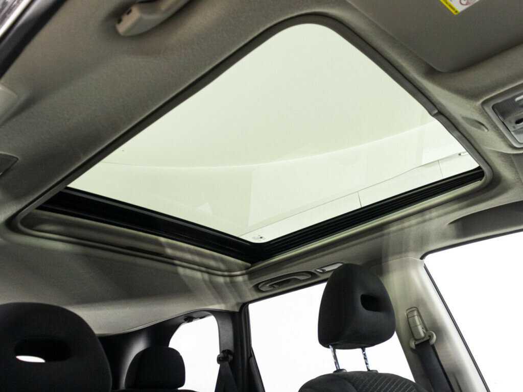 Б/У Ниссан Икс-Трейл 2014 года. Фото: #15