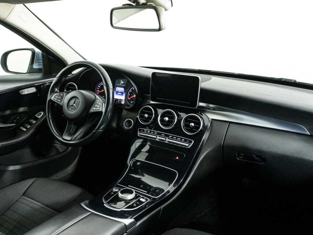 Б/У Мерседес-Бенц Ц-Класс 2014 года. Фото: #8