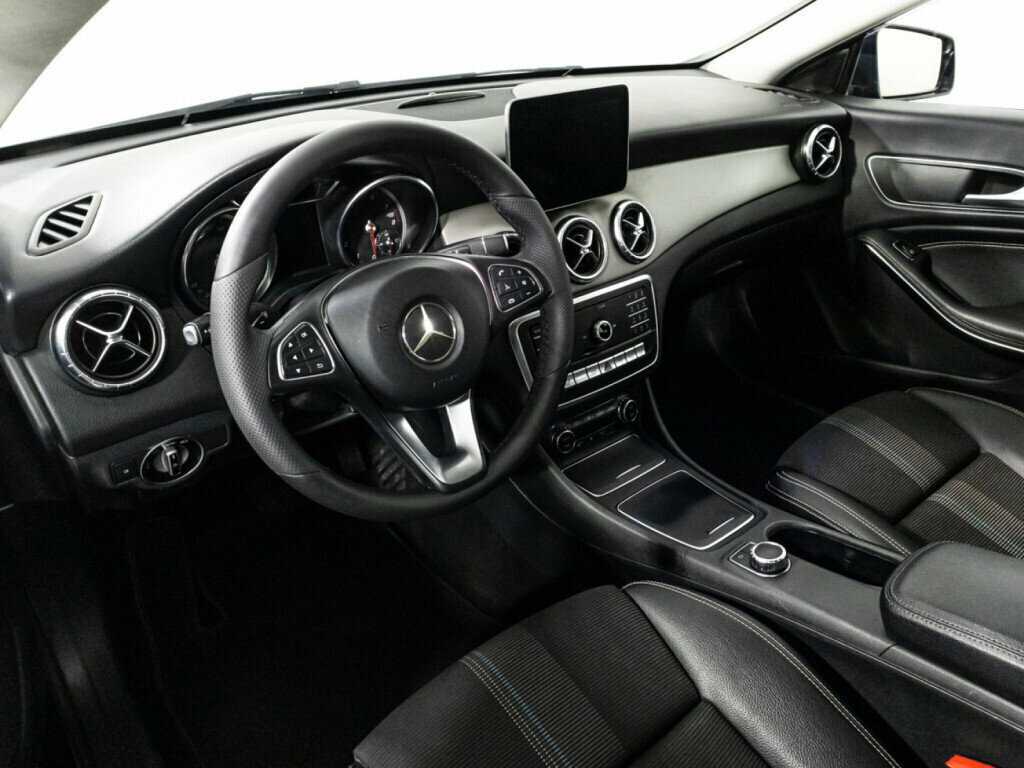 Б/У Мерседес-Бенц КЛА 2018 года. Фото: #10