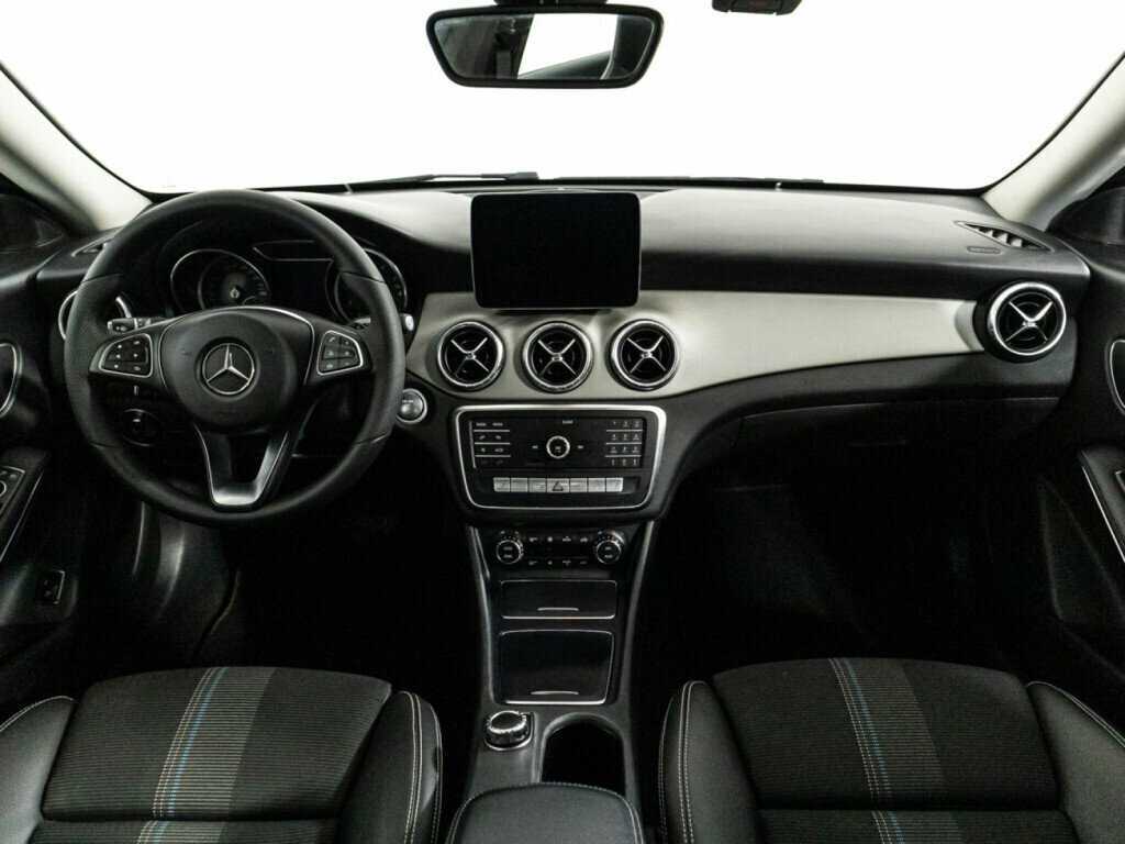 Б/У Мерседес-Бенц КЛА 2018 года. Фото: #12