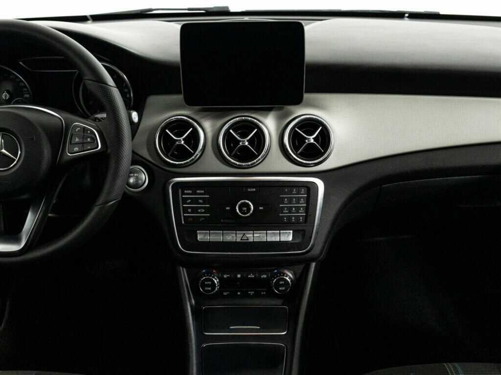 Б/У Мерседес-Бенц КЛА 2018 года. Фото: #13