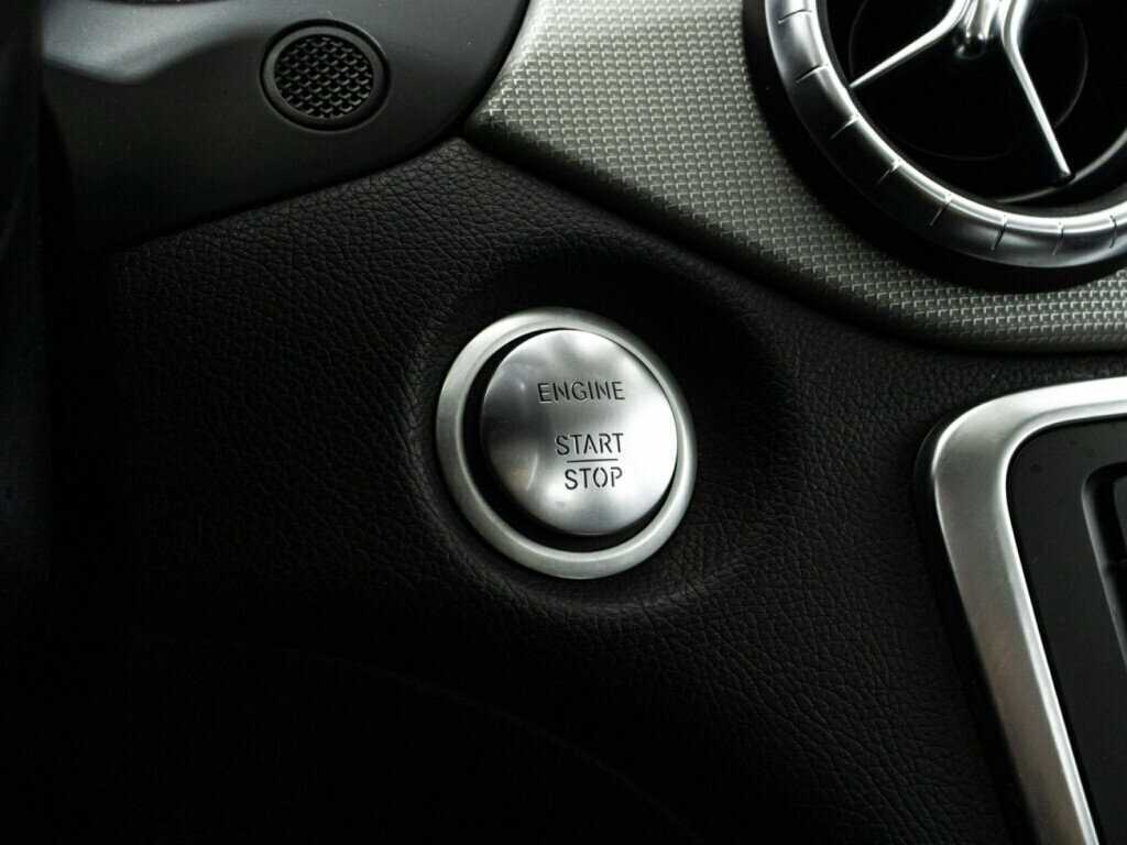 Б/У Мерседес-Бенц КЛА 2018 года. Фото: #15